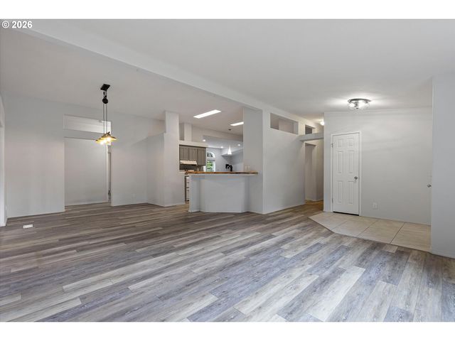2055 Sw BARD Rd, Lincoln City, OR 97367