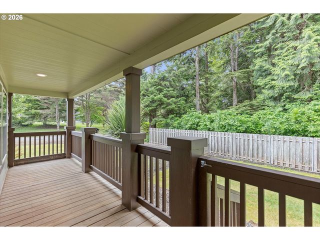 2055 Sw BARD Rd, Lincoln City, OR 97367