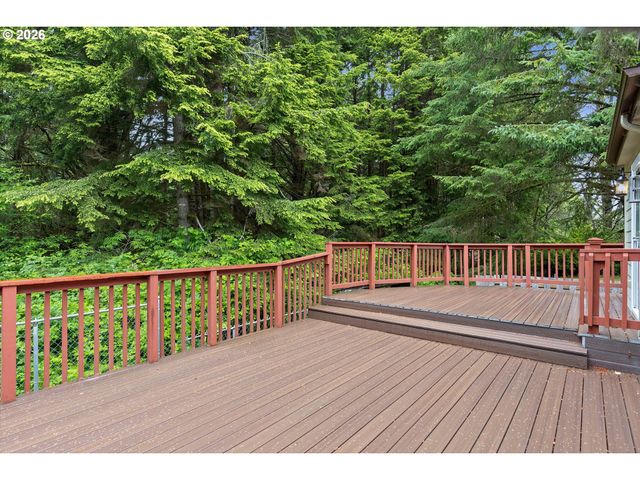 2055 Sw BARD Rd, Lincoln City, OR 97367