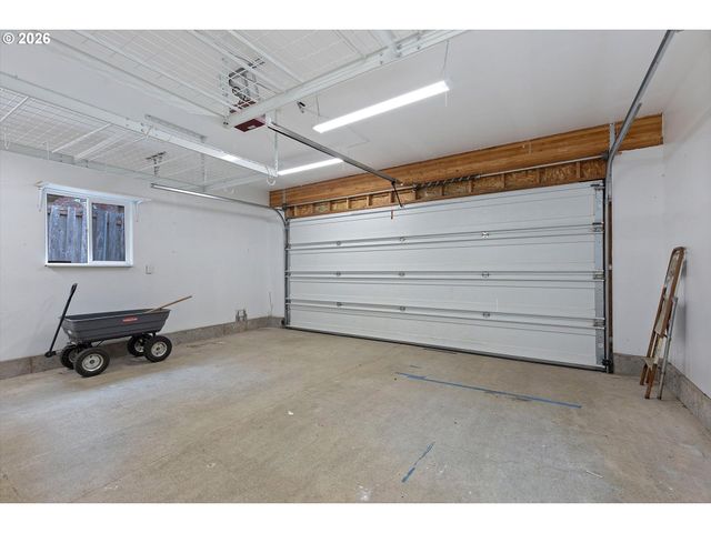 2055 Sw BARD Rd, Lincoln City, OR 97367
