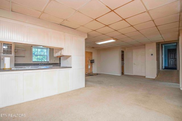 1000 Fipps Lane, Greenback, TN 37742