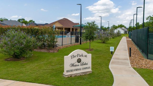 5235 Westerdale Drive, Fulshear, TX 77441
