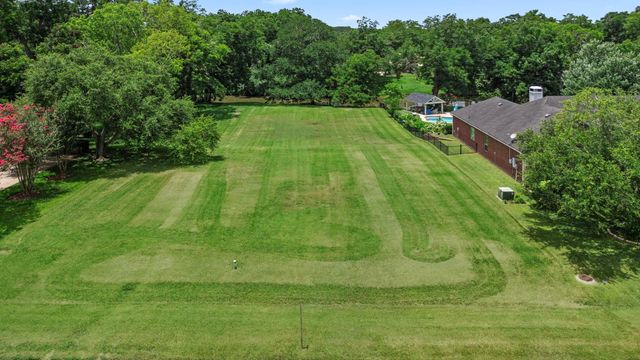 5235 Westerdale Drive, Fulshear, TX 77441