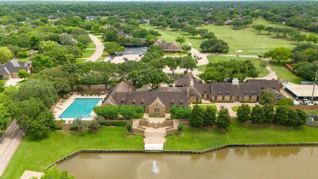 5235 Westerdale Drive, Fulshear, TX 77441