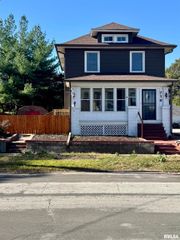 716 46TH Street, Rock Island, IL 61201