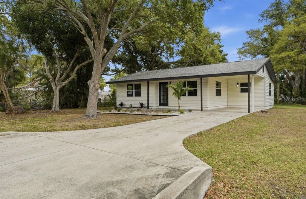 4313 MIDLAND ROAD, Sarasota, FL 34231