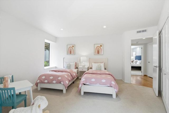 300 Sand Hill Circle 301, Menlo Park, CA 94025