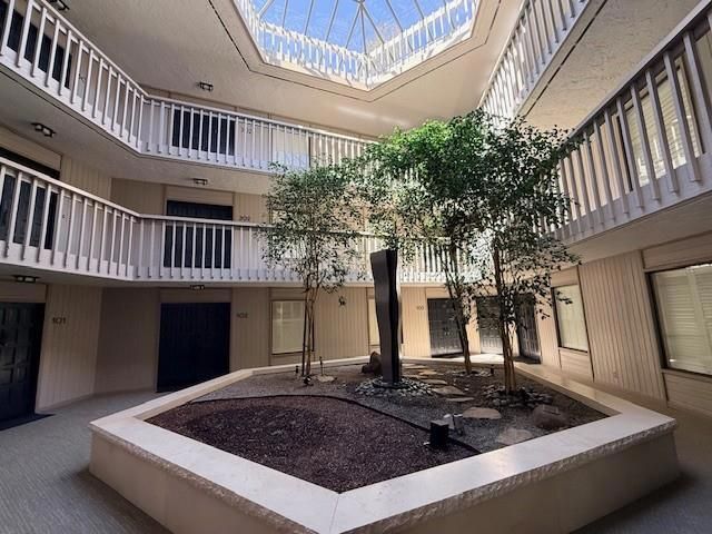 300 Sand Hill Circle 301, Menlo Park, CA 94025