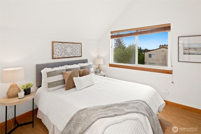 9219 Stone Avenue N, Seattle, WA 98103