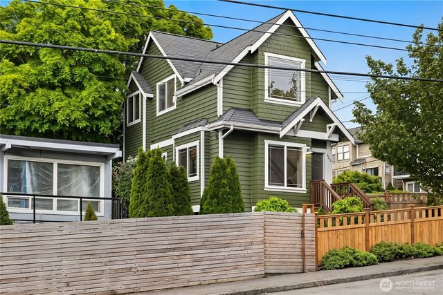 9219 Stone Avenue N, Seattle, WA 98103