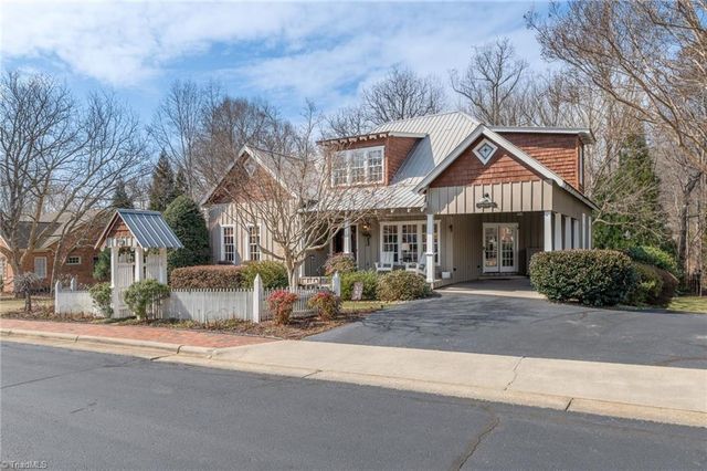 120 Town Lot Drive, Pfafftown, NC 27040