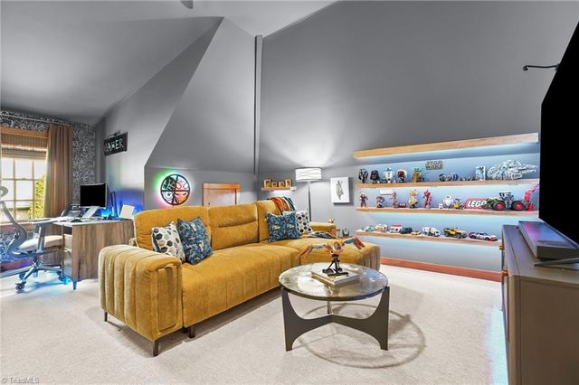 120 Town Lot Drive, Pfafftown, NC 27040