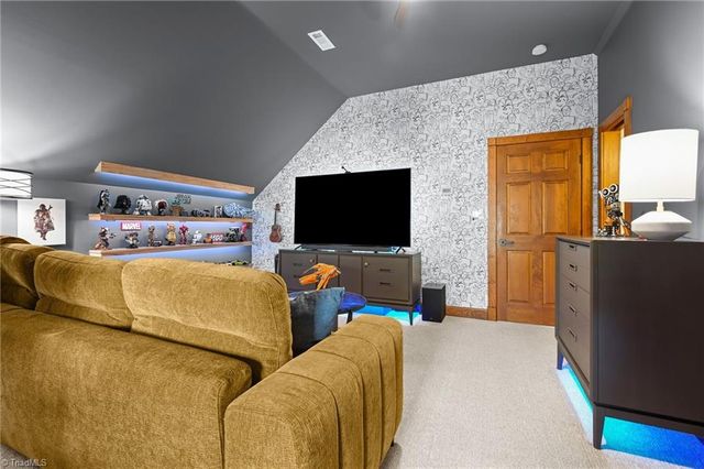 120 Town Lot Drive, Pfafftown, NC 27040