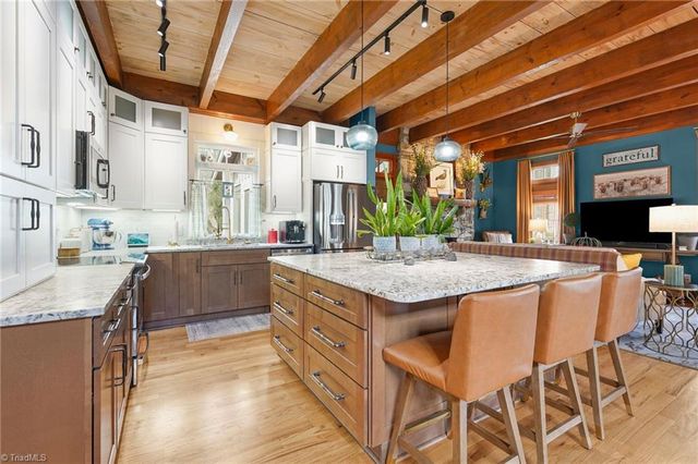 120 Town Lot Drive, Pfafftown, NC 27040