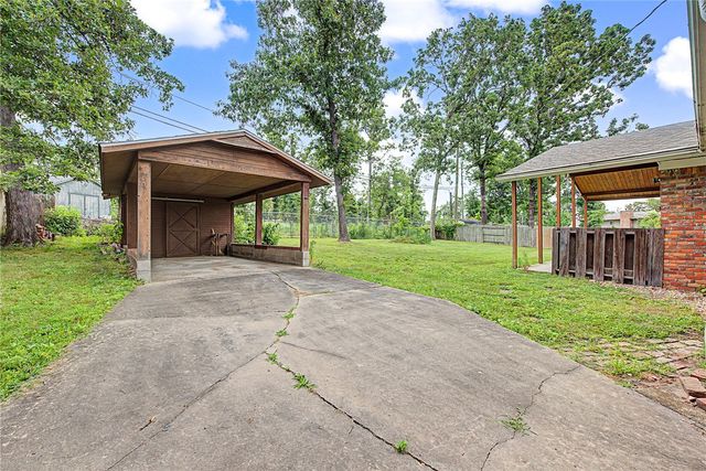 1308 Birch Drive, Rogers, AR 72758