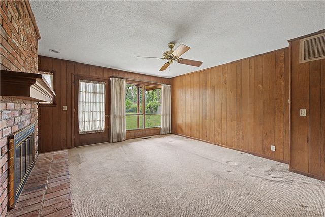 1308 Birch Drive, Rogers, AR 72758