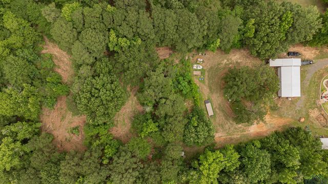 847 Calloway Rd, Marshall, TX 75670