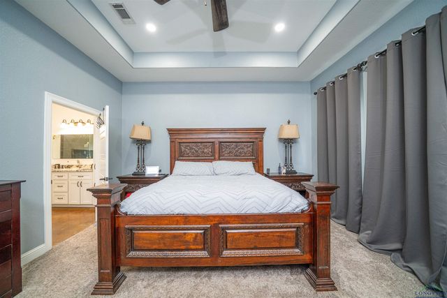 847 Calloway Rd, Marshall, TX 75670