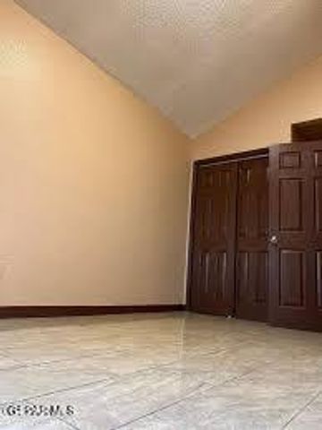 2825 Wong Place A-D, El Paso, TX 79936