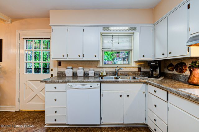 5333 New Cut Rd, Louisville, KY 40214