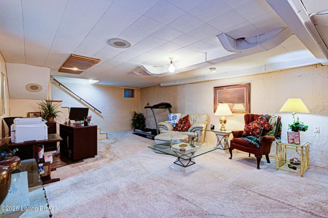 5333 New Cut Rd, Louisville, KY 40214