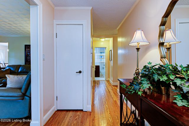 5333 New Cut Rd, Louisville, KY 40214