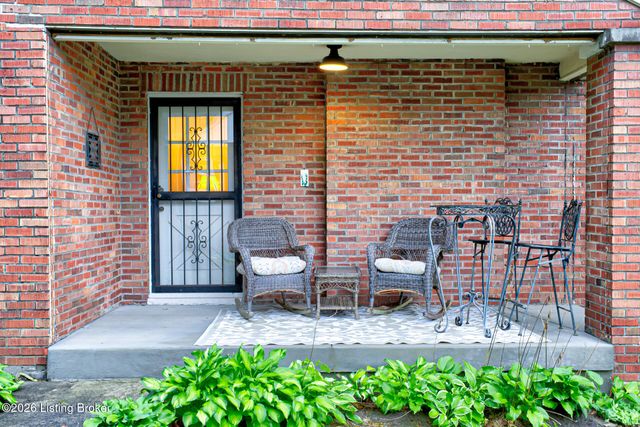 5333 New Cut Rd, Louisville, KY 40214