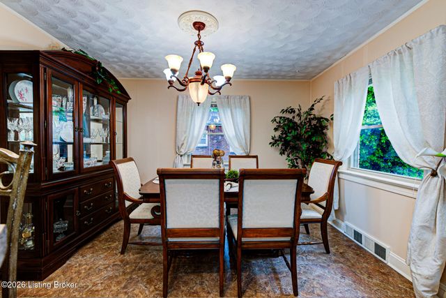 5333 New Cut Rd, Louisville, KY 40214