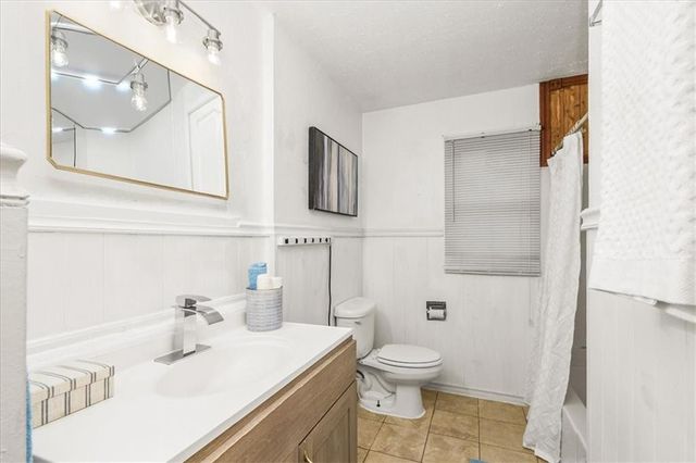 9610 E 29th Terrace S, Independence, MO 64052