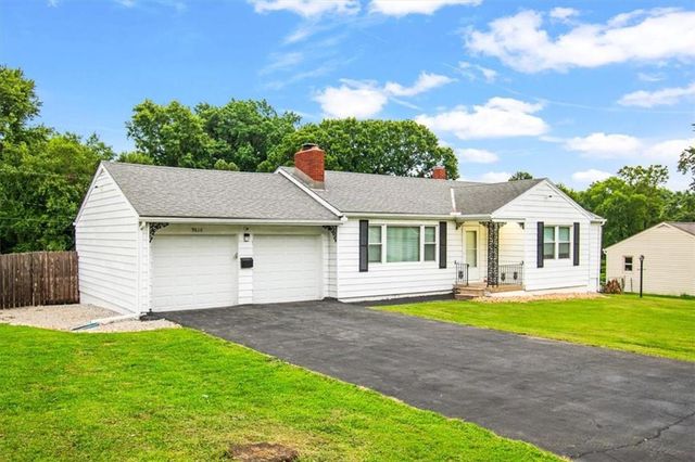 9610 E 29th Terrace S, Independence, MO 64052