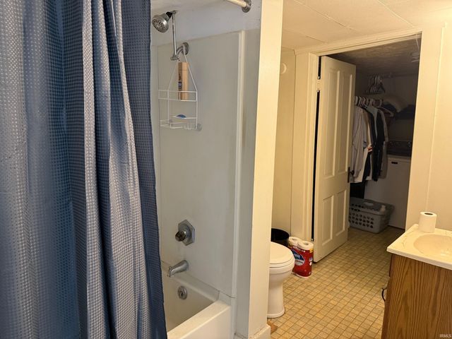 1718 & 1720 12th Street, Bedford, IN 47421