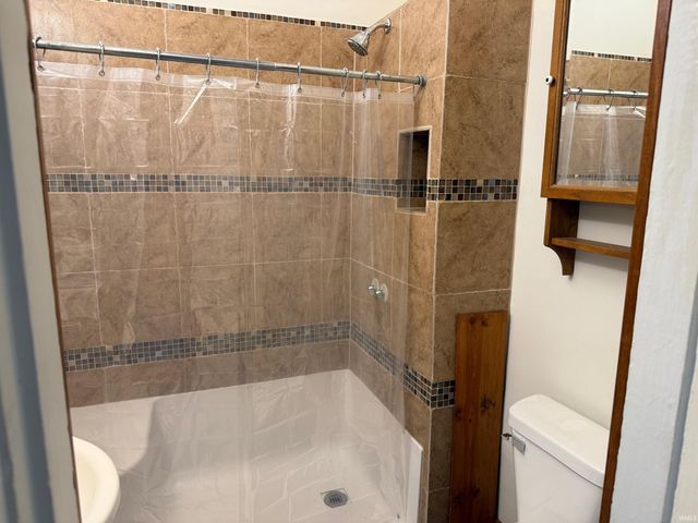 1718 & 1720 12th Street, Bedford, IN 47421