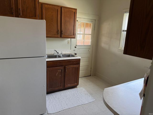 1718 & 1720 12th Street, Bedford, IN 47421