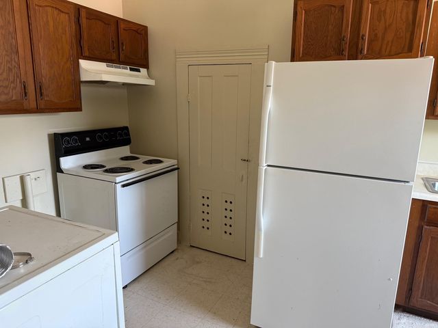 1718 & 1720 12th Street, Bedford, IN 47421