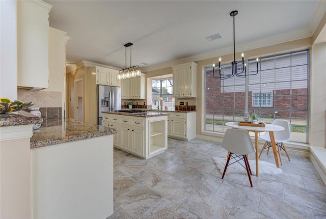 4810 Keneshaw Street, Sugar Land, TX 77479