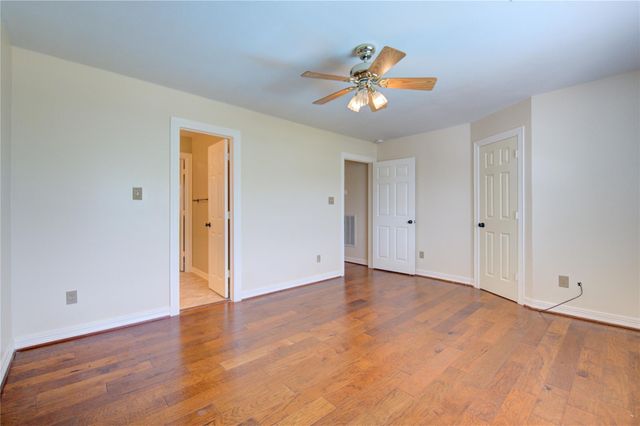 4810 Keneshaw Street, Sugar Land, TX 77479