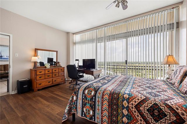 4600 Ocean Dr 707, Corpus Christi, TX 78412