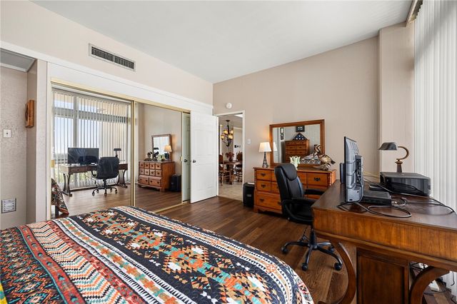4600 Ocean Dr 707, Corpus Christi, TX 78412