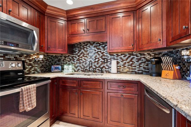 4600 Ocean Dr 707, Corpus Christi, TX 78412