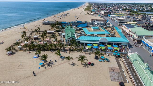 22 Parkway, Point Pleasant Beach, NJ 08742