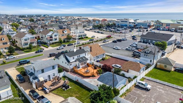 22 Parkway, Point Pleasant Beach, NJ 08742