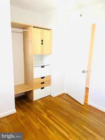 11231 ASHLEY DR, Rockville, MD 20852