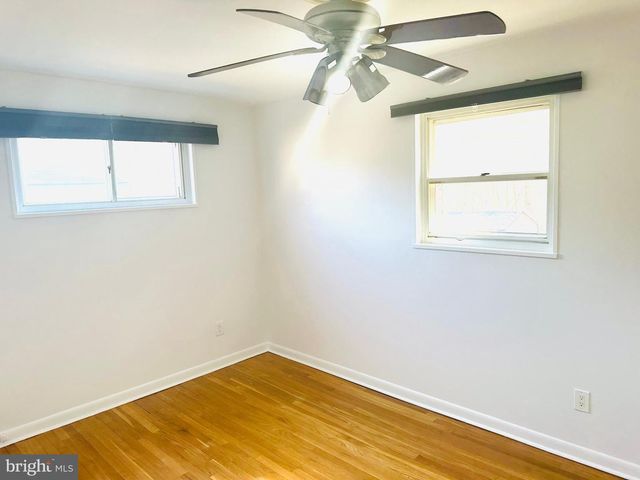 11231 ASHLEY DR, Rockville, MD 20852