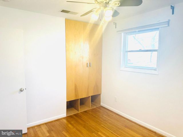 11231 ASHLEY DR, Rockville, MD 20852