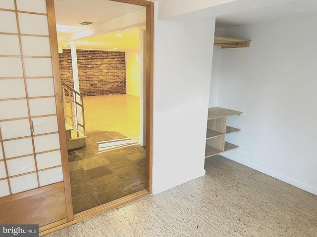 11231 ASHLEY DR, Rockville, MD 20852