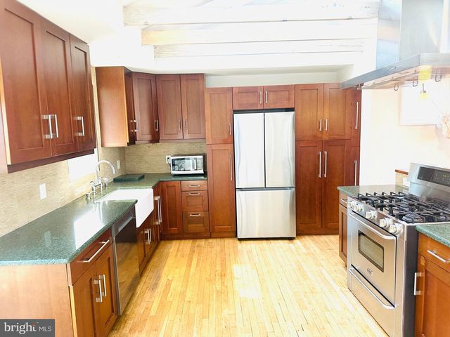 11231 ASHLEY DR, Rockville, MD 20852