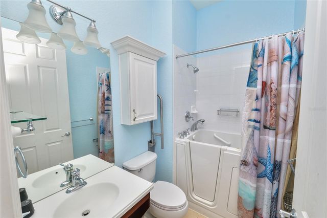500 ARENA DRIVE, Davenport, FL 33837