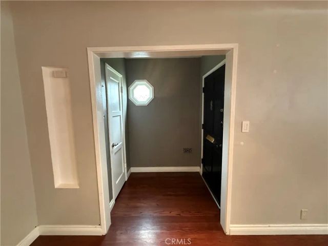 527 S Orchard, Burbank, CA 91506