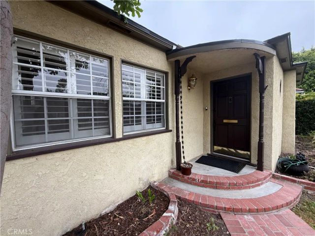 527 S Orchard, Burbank, CA 91506