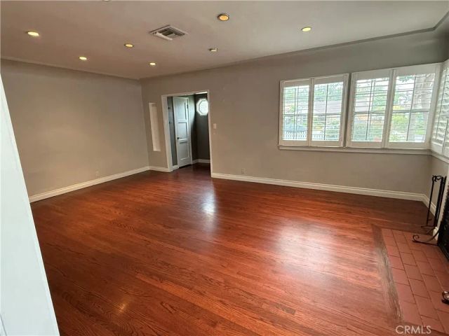 527 S Orchard, Burbank, CA 91506
